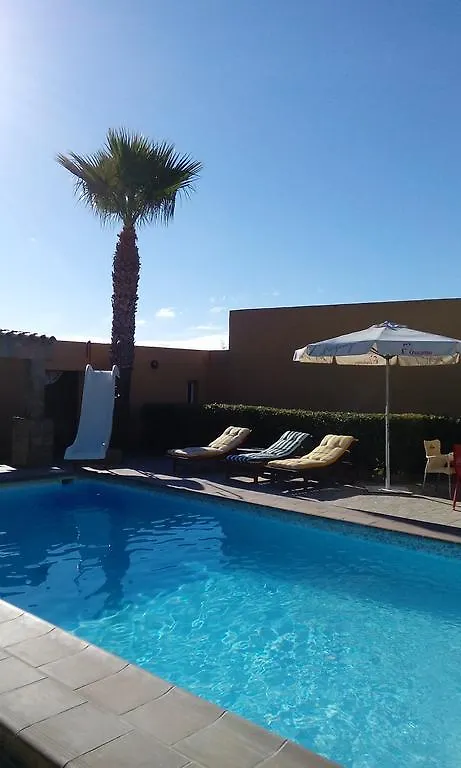 Alojamiento El Chaparro Barbate Guest House Country house