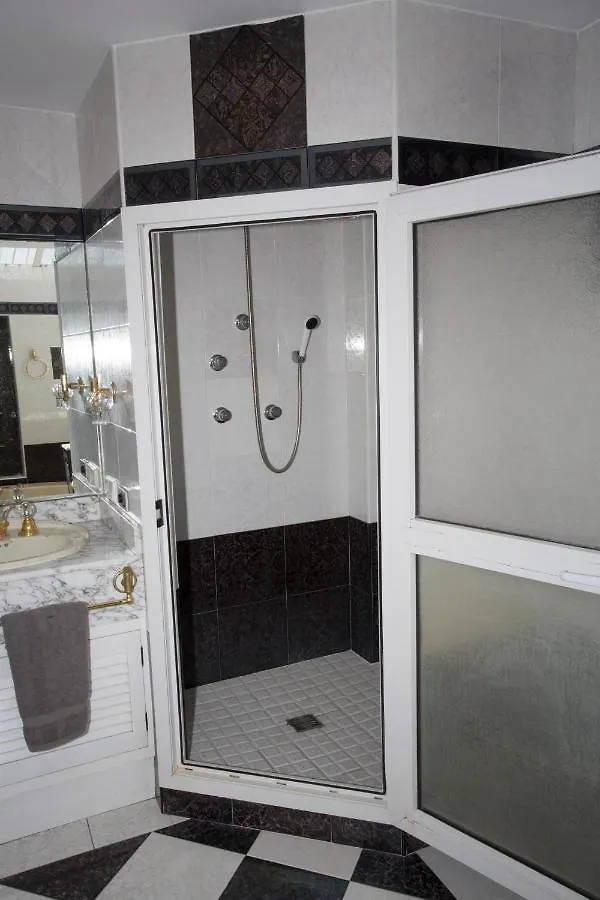 Alojamiento El Chaparro Barbate Guest House Country house