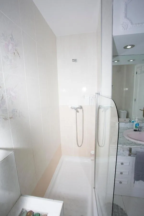 Alojamiento El Chaparro Barbate Guest House