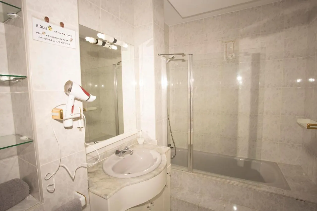 Country house Alojamiento El Chaparro Barbate Guest House